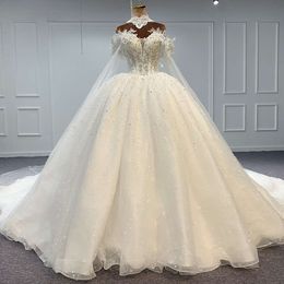 Bruiloft Witte elegante v-neck parels kralende baljurken prachtige kapel trein kanten appliques bruid jurk aangepast