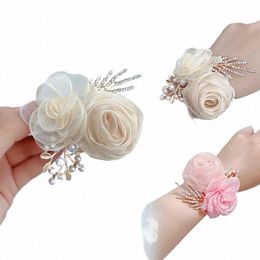 Coraña de muñeca de boda Seda Artificial Rose Pearl Rhinestes Hojas de muñeca FRS Bracelets Girls Bridesmaid Jewelry Accories C4eb#