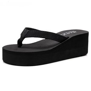 Wedge noir HTUUA pantoufles mode femmes sandales décontracté plage tongs chaussures d'été plate-forme diapositives talons hauts SX2114 230428 GAI 36189