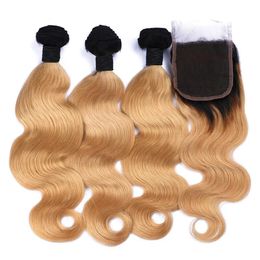 Inslagen Aardbeiblond Ombre 4x4 Vetersluiting met weeft Donkere wortels 1B/27 Honingblond Ombre Braziliaanse Body Wave 3 bundels met sluiting