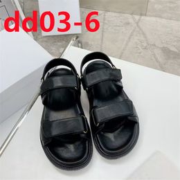 Well Rubber Sandalen Nieuwe Bloemen brokaat Mannen Vrouwen Mode Slippers Rood Wit Gear Bottoms Slides Casual slipper nobox 6666