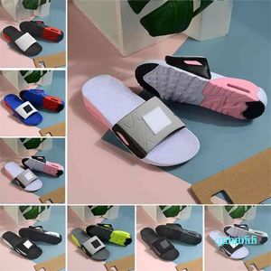 Goed zomer mannen vrouwen slippers mode dia's 90s triple zwart wit grijs outdoor plat flip flops beach hotel platform sandalen Topshop2022