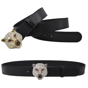 Cinturón occidental de cuero negro de aleación con diseño de tigre y diamantes de imitación para hombre, par de pantalones vaqueros informales de lujo para negocios a la moda