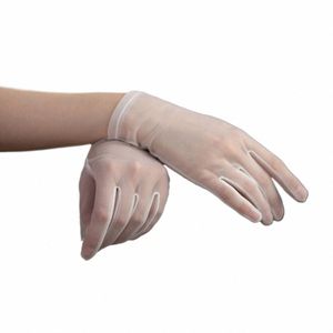 WG088 Gants de mariée de mariage classiques Soft Tulle White Brides Brides Bridesmaid Women Pageant Prom Gloves Prom Gants A2RI #