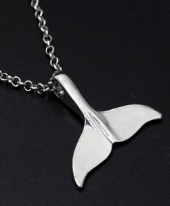 Baleine en alliage de baleine Tail Pendre symbole Orcinus Orca Beluga Marine Moby Dick Killer Collier Lucky Fluke9379671