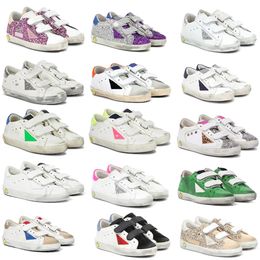 Blanc 2023 Taille pour enfants de haute qualité Italie Chaussures pour enfants décontractées classiques Do Old Dirty Golden Glitter Hook Loop Sneakers en cuir Super Star Shoe Metal Lettring 19-34