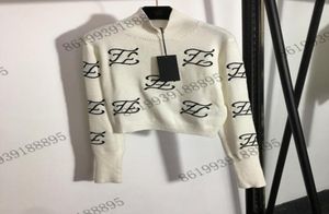 Wit 22SS Luxe High Collar Cardigan Short Sweaters Dames Leer Faux Leather Women039S Coat Designer Sweater Sweater Knust FEM5995888