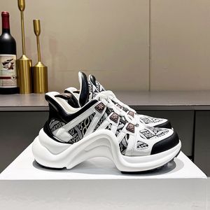 Wit zwart Topkwaliteit Dame Rijden Vrijetijdsschoen Trainer Designer Sneaker Lage Vrijetijdsschoen Sportcultuur Veelzijdige boardschoenen TPR Latex Mode Dames Basketbalg