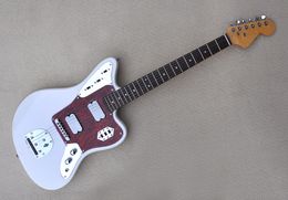 Guitare électrique à corps blanc avec touche en palissandre, pickguard blanc, matériel chromé, peut être personnalisée.