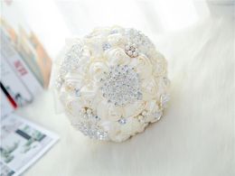 WIT BRIDAL Wedding Bouquet de Mariage Parels Bruidsmeisje Kunstmatige bruiloftsboeketten Flower Crystal Buque de Noiva 20206722447