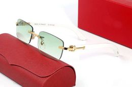 Lunettes de soleil en corne de buffle blanc Designer Femmes Hommes Lunettes de soleil sans cadre Lunettes de luxe Homme Sports Alliage vert Original Bois Bambou Lunettes bonne