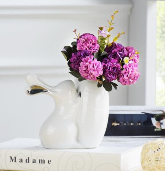 Blanc céramique créatif fleurs de lapin vase décoration intérieure artisanat de la chambre d'enfants décoration cadeaux de mariage figurines