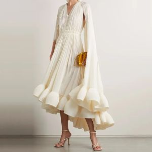 Robe blanche d'été 2023, minimaliste, à volants, irrégulière, élégante, Chic, vêtements féminins, col en V, manches cape, taille haute