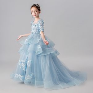 robe de fleur blanche bleu royal appliques en couches en tulle