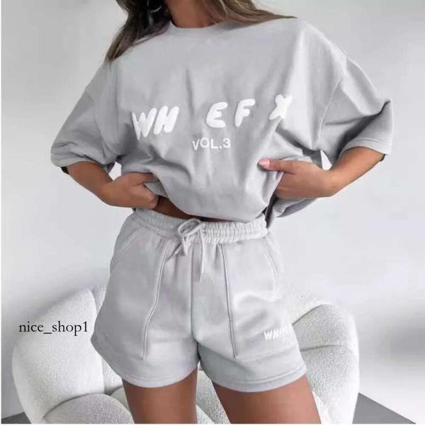 White Foxx Designer T Shish Woman Set Track Situit Letters English Letsing Una nueva elegante ropa deportiva para hombres T COMASTAS DE DOS PIEZAS DE SHORTS Multi-style Elija 817