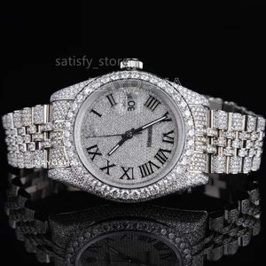 Gold White Greed Out Moissanite Diamond Watch con VVS D Diamond de alta calidad Precio al por mayor del proveedor indio