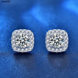 Wit goud Post 0.5ct Midden 5 mm f kleur kussen gesneden halo gecreëerd moissanite stud oorring sterling zilveren duw terug voor vrouwen