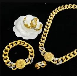 Colliers ras du cou à chaîne épaisse en or blanc Ensembles de bracelets à chaînes épaisses Grèce Meander Banshee Medusa Head Portrait Pattern Bracelets en or 18 carats Bijoux de créateur BB3