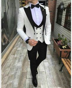 Tuxedos de marié blanc Costumes de mariage pour hommes Blazer noir à revers pour homme 3 pièces Slim Fit Veste pour homme Pantalon à double boutonnage Gilet Fête de bal