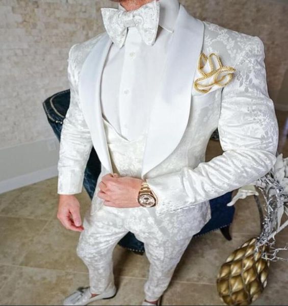 Smoking White Harringbone Tuxedos pour hommes costumes de châle Slim Fit Bridegroom Prom Prom Print Man Suits JacketPantsVestB3856073