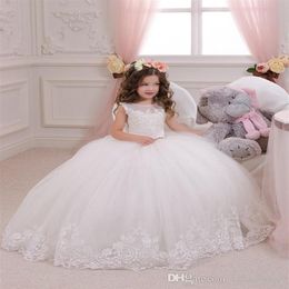 Branco Marfim Renda Vestido de Baile Crianças TUTU Flor Menina Vestidos Manga Longa Festa Baile Princesa Dama De Honra Casamento Vestido Ocasião Formal1311Z