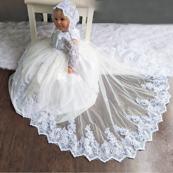 Robe de bal en dentelle blanche robes de filles de fleur col rond à manches longues avec perles enfants robe de communion balayage train robe de bal pour nouveau-né enfant