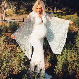 Vestidos de maternidad de encaje blanco de la fotografía de la fotografía Sexy Split Side Maxi Vestido para embarazada Vestido de fotos de embarazo de mujeres en V