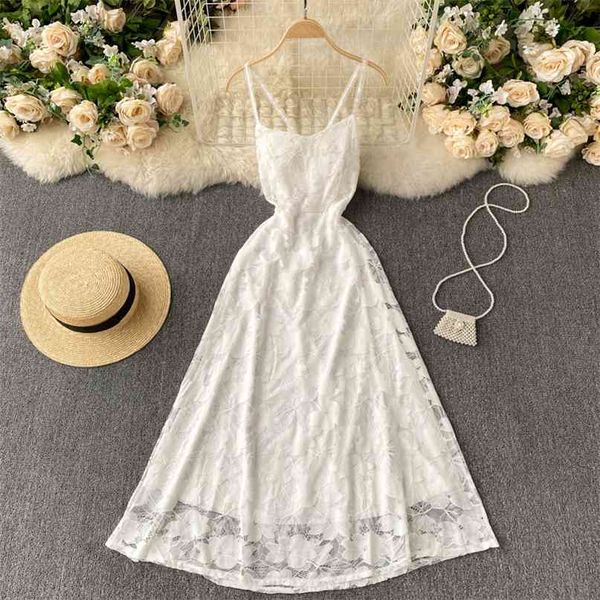 Dentelle blanche Maxi longue robe femmes été sans manches bohème Spaghetti sangle croisé dos nu plage vacances élégant 210603