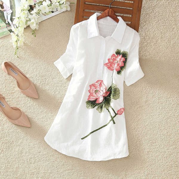 Blanc Longue Chemise Femmes Bureau Blouses Plus La Taille 5XL Casual Coton Lin Vintage Broderie Revers À Manches Courtes Dames D'été Tops 210526