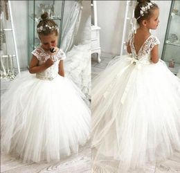 Witte mooie schattige bloem meisje jurken 2019 vintage prinses geappliceerd dochter peuter mooie kinderen formele eerste heilige gemeenschap jassen