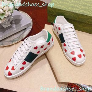 Trainers blancos de los zapatos de diseñador de diseño para mujeres zapatillas de cuero de cuero Corizas recortadas de lienzo monogramado zapatillas 100% reales de cuero de cuero talla 34-48 con caja