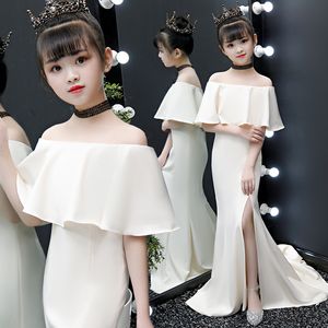 Robe de fille de fleur de sirène blanche pour mariage hors épaule dentelle appliquée petites filles robes fête première robe de sainte communion 2021