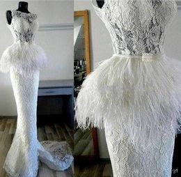 Robes de mariée en dentelle de la sirène blanche avec plumes peplum magnifique robe de mariée fabriquée sur mesure