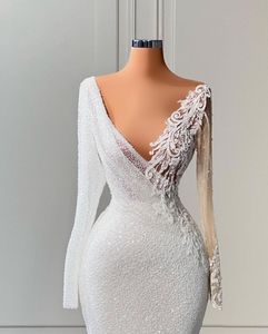 Robes de mariée de sirène blanche à manches longues en V Appliques de cou paillettes perles dentelle élégante illusion sur mesure robes nuptiales robe de mariée