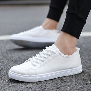 Zapatos de moda de malla blanca Caminar normal E01 Hombres Venta caliente Estudiante transpirable Joven fresco fresco Zapatillas de deporte 39 - 44