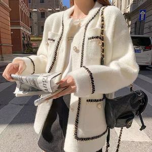 Vison blanc cachemire pull manteau femmes paresseux Style coréen rétro noir lâche O cou tricoté Cardigan mode perle boucle vestes 231222