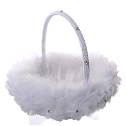 Witte Struisvogelveren Bloemenmeisje Mand Elegante Ronde Zijden Bloemenmand Trouwbedankjes Bruiloft Accessoire1953