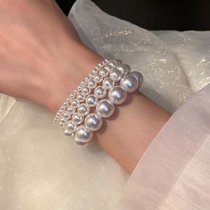 Witte Pearl Elastische armbanden Dames Parels Parels Bracelet Cadeau voor liefde Vriendin Fashion sieraden Accessoires