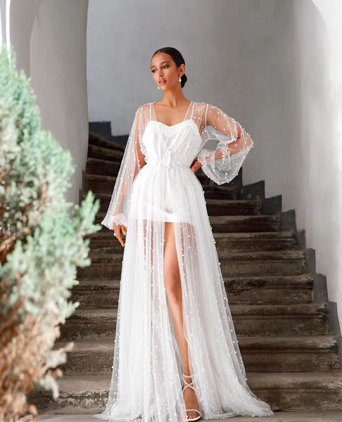 Robe nuptiale de perle blanche pour les manches longues en V Veatraire Bain de nuit châles