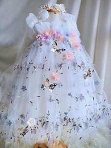 Perles blanches robe de bal fleur fleur fille papillon couche couche 3d appliques florales en tulle perlé robe de baby bébé personnalisé filles frist saint robe de communion 403