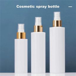 Witte plastic spuitfles gouden ring spray top hervulbare draagbare cosmetische verpakking flacons container