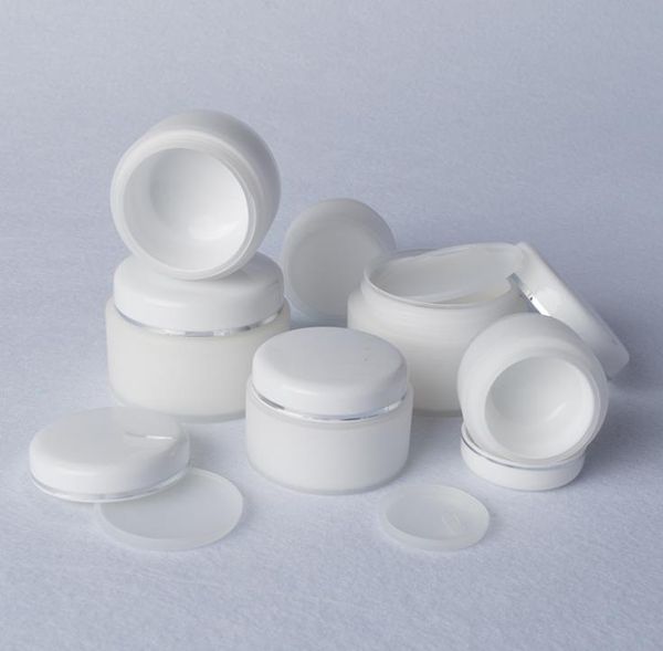 Pot cosmétique en PP blanc, bouteille de crème pour le visage et les mains, pot en plastique 15g 30g 50g, échantillon de cosmétiques, récipient en plastique avec couvercle de doublure intérieure SN3089