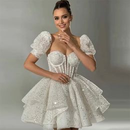 Witte korte afstudeerjurk lieverd a-line mini-pailletten formele verjaardagsfeestje jurk mouwen cocktail prom homecoming jurken gewaad de soiree