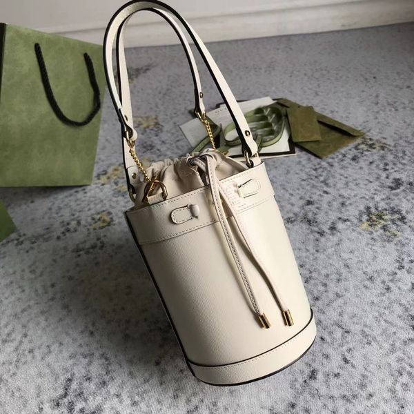 white skin Pure Original Nuevo estilo Horsebit Serie 1955 Bolso tipo cubo Bolso para axilas Hombro Diseñador senior Cartera de moda Bolso de cuero original múltiple para mujer 637115