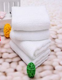 Wit kleine vierkante handdoek 20x20cm aangepast cadeau weggeefactie goedkope handdoek absorberende hand handdoek el katoen servet zakdoek keuken ra2002609