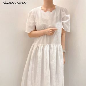 Blanc Solid Femme Robes Femme Summer Wave O-Cou Haute Taille Vêtements Robes à manches courtes Chic Vintage Maxi Robe 210603