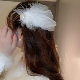 Clips de plumas de cisne blancos estilo ballet estilo faux perla amado de Navidad para el cabello de la boda danza del cabello chicas pines accesorios a6l0