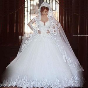 Witte Tule Baljurk Trouwjurken Met Illusie Lange Mouwen Off-shoulder Kant Applicaties Trein Bruidsjurken Vestidos De Novia 2022