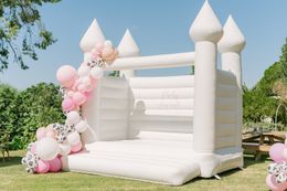 White Wedding Bounce House Commercial Grade PVC Mariage gonflable Château gonflable / Lit de saut / videur avec souffleur d'air pour la fête et les événements Activités