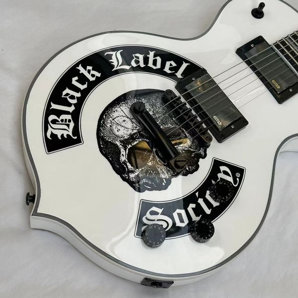 Guitarra eléctrica con cuerpo de calavera zakk blanca HH envío gratis